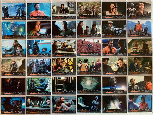 Lost In Space Netflix Season 1 Base Trading Card Set 72 Cards Rittenhouse 2019   - TvMovieCards.com