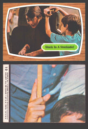 1971 The Brady Bunch Topps Vintage Trading Card You Pick Singles #1-#88 # 12 Stuck In A Stockade! (dinged corner) - TvMovieCards.com