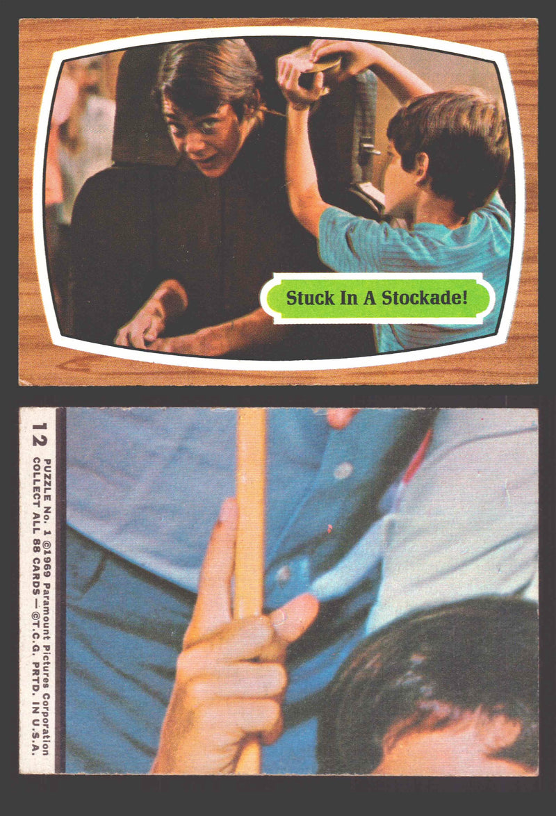 1971 The Brady Bunch Topps Vintage Trading Card You Pick Singles #1-#88 # 12 Stuck In A Stockade! (dinged corner) - TvMovieCards.com