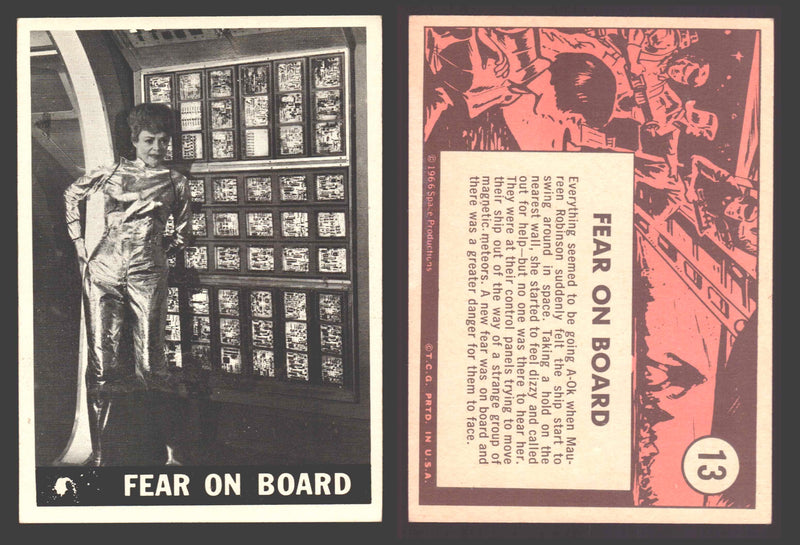 1966 Lost In Space Topps Vintage Trading Card #1-55 You Pick Singles # 13 Fear On Board - TvMovieCards.com