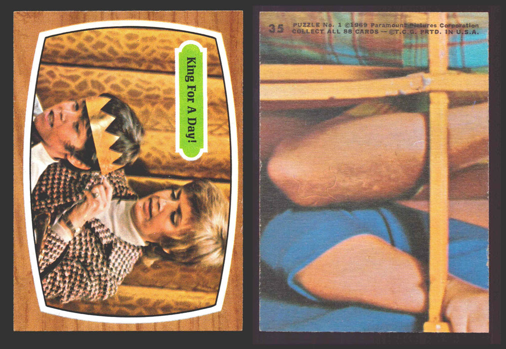 1971 The Brady Bunch Topps Vintage Trading Card You Pick Singles #1-#88 #	35 King for a Day  - TvMovieCards.com
