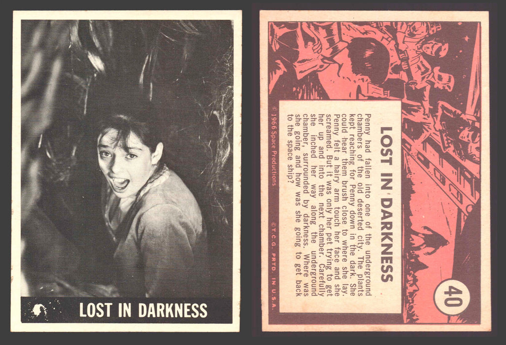 1966 Lost In Space Topps Vintage Trading Card #1-55 You Pick Singles