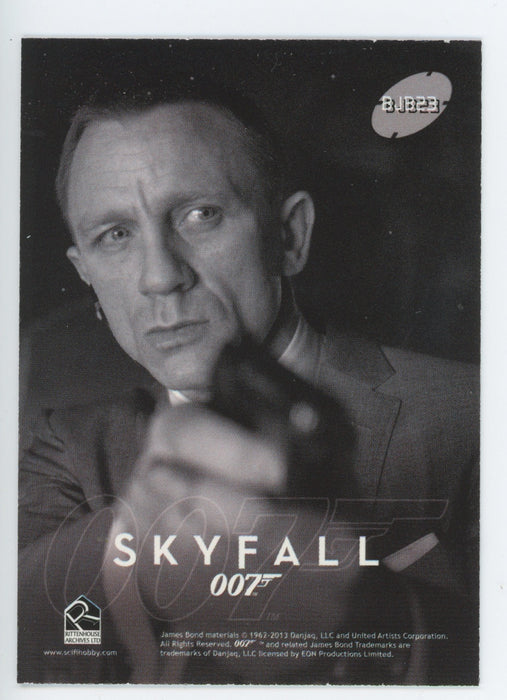 James Bond Autographs & Relics Daniel Craig Case Topper Chase Card BJB23   - TvMovieCards.com
