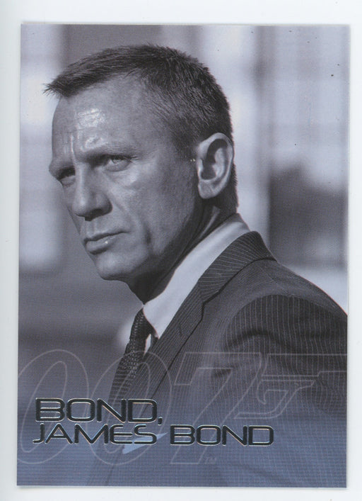 James Bond Autographs & Relics Daniel Craig Case Topper Chase Card BJB23   - TvMovieCards.com