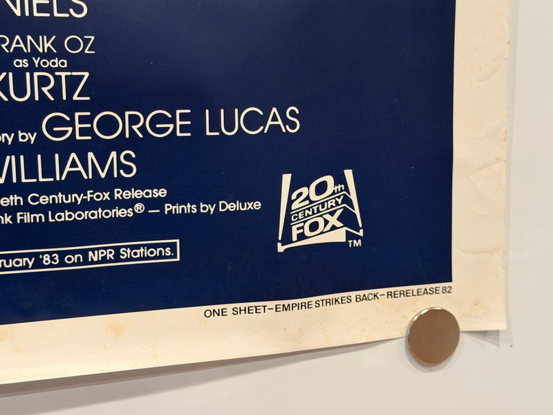 1982R Star Wars Episode V "Empire Strikes Back" 1SH Movie Poster Rerelease 27 x 41 - TvMovieCards.com