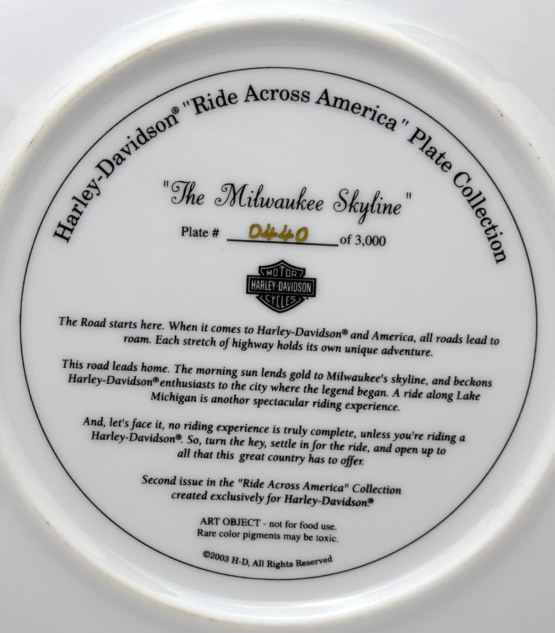 2003 Harley Davidson Motorcycles "The Milwaukee Skyline" Collector Plate 96938-0 - TvMovieCards.com