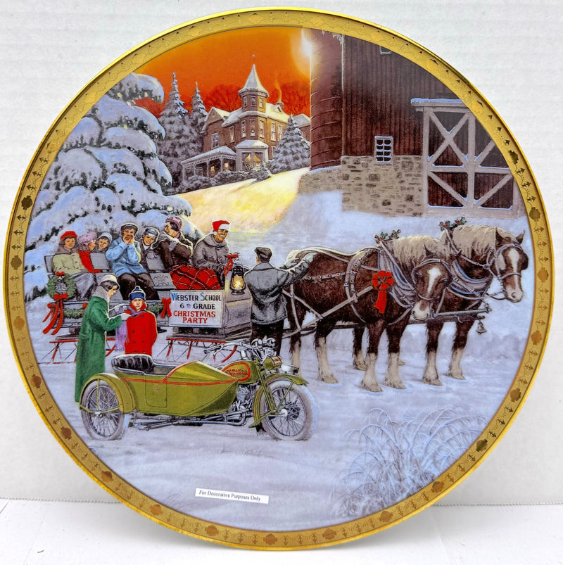 1995 Harley Davidson Holiday Memories "Late Arrival" Collector Plate 99415-96z   - TvMovieCards.com