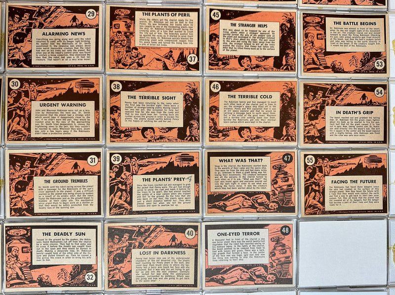 1966 Lost In Space Complete 55 Gum Trading Card Set Topps   - TvMovieCards.com