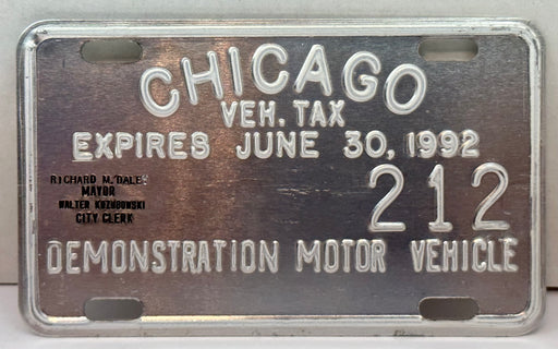 1992 Chicago Illinois Tax Tag Demonstration Motor Vehicle License Plate   - TvMovieCards.com