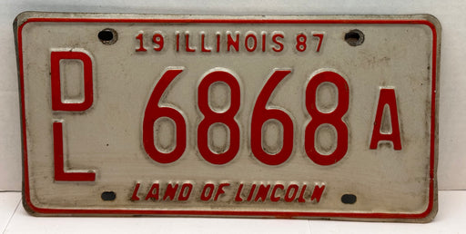 1987 Illinois Automobile Motorcycle Dealer Dealership License Plate DL 6868A   - TvMovieCards.com