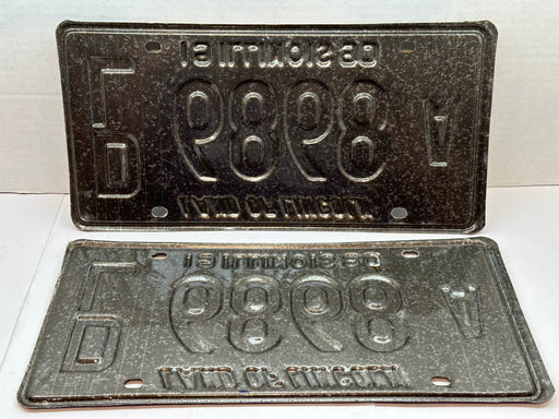 1990 Illinois Automobile Motorcycle Dealer Dealership License Plate DL 6868A   - TvMovieCards.com
