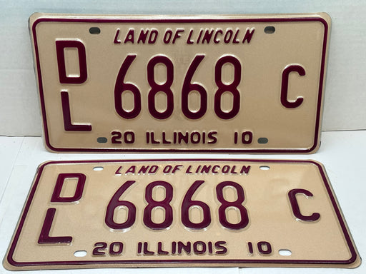 2010 Illinois Automobile Motorcycle Dealer Dealership License Plate DL 6868C   - TvMovieCards.com