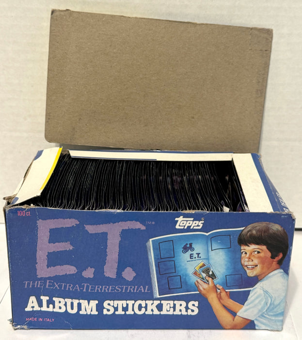 1982 E.T. The Extra Terrestrial Album Sticker Box 100 Packs Sealed Topps Panini   - TvMovieCards.com