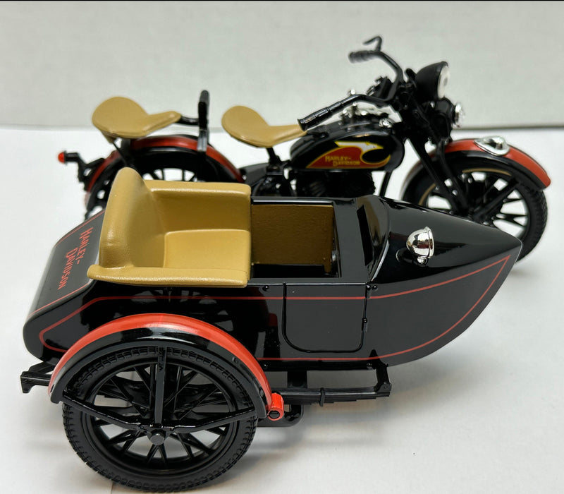 Harley Davidson 1933 Black Motorcycle Sidecar Coin Bank 1/12 Diecast 99198-94V   - TvMovieCards.com