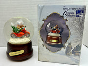 1993 Harley Davidson Snow Globe "Home With The Tree"  Original Box 99418-94Z   - TvMovieCards.com