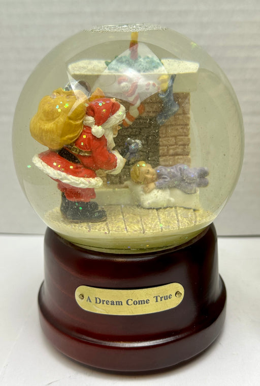 1996 Harley Davidson Snow Globe "A Dream Come True"  Original Box 99322-96z   - TvMovieCards.com
