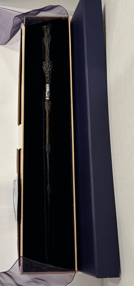 The Noble Collection Dumbledore's Wand with Ollivander's Wand Box NN7145 - TvMovieCards.com