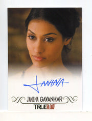 True Blood Archives Janina Gavankar as Luna Garza Autograph Card   - TvMovieCards.com