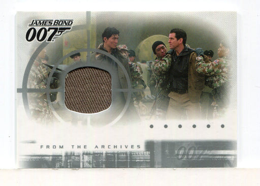 James Bond Die Another Day Case Topper Costume Card AC1   Image 1   - TvMovieCards.com