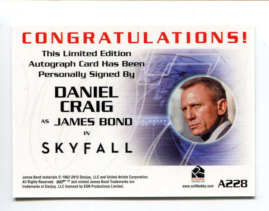 James Bond Autographs & Relics Daniel Craig Autograph Card A228   - TvMovieCards.com