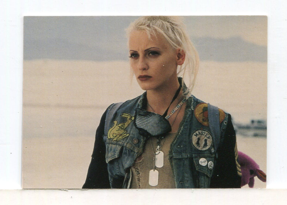 Tank Girl Movie Medallion Chase Card #1323 Comic Images 1995 - TvMovieCards.com