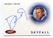 James Bond Autographs & Relics Daniel Craig Autograph Card A228 - TvMovieCards.com