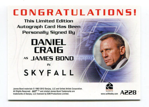 James Bond Autographs & Relics Daniel Craig Autograph Card A228 - TvMovieCards.com