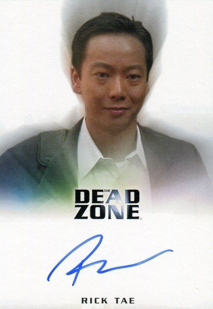 Dead Zone Seasons 1 & 2 Card Album Rittenhouse 2004   - TvMovieCards.com