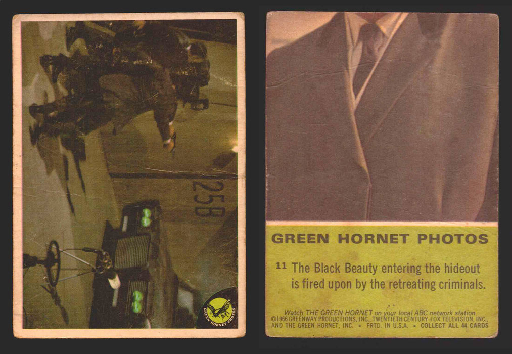 1966 Green Hornet Photos Donruss Vintage Trading Cards You Pick Singles #1-44 #	11 (creased)  - TvMovieCards.com