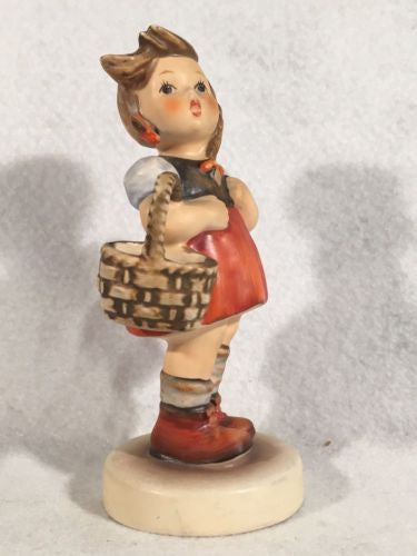 Goebel Hummel Figurine TMK6 #96 "Little Shopper" 4.75" Tall   - TvMovieCards.com