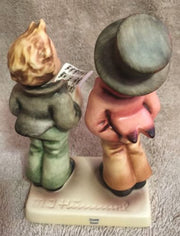 Goebel Hummel Figurine TMK7 130 "Duet" 4.75" Final Issue   - TvMovieCards.com