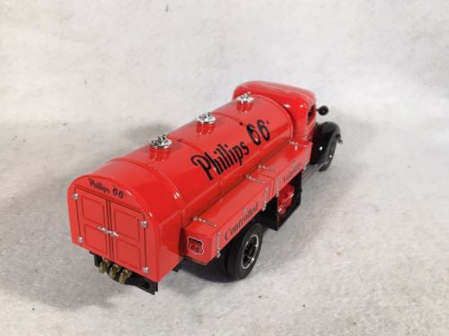 1st First Gear 1/34 1937 Phillips 66 Chevy Fuel Tanker Truck Stock No. 19-2693   - TvMovieCards.com