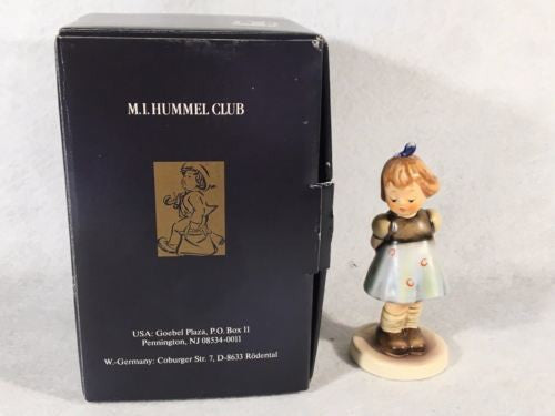 Goebel Hummel Figurine TMK7 #493 "Two Hands, One Treat"   - TvMovieCards.com