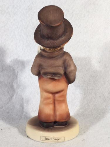 Goebel Hummel Figurine TMK5 #311 "Street Singer" 5.25"   - TvMovieCards.com