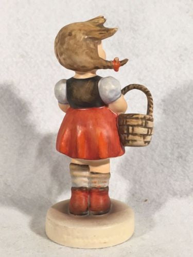 Goebel Hummel Figurine TMK6 #96 "Little Shopper" 4.75" Tall   - TvMovieCards.com