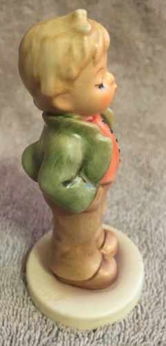 Goebel Hummel Figurine TMK8 848 "Steadfast Soprano" 3.75"   - TvMovieCards.com