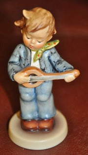 Goebel Hummel Figurine #558 "Little Troubadour"  TMK7 Germany 4"   - TvMovieCards.com