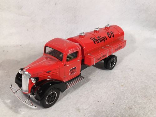 1st First Gear 1/34 1937 Phillips 66 Chevy Fuel Tanker Truck Stock No. 19-2693   - TvMovieCards.com