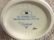 Goebel Hummel Figurine TMK7 629 "From Me to You" 3.5"   - TvMovieCards.com