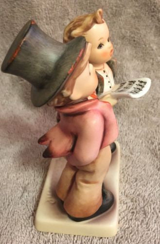 Goebel Hummel Figurine TMK7 130 "Duet" 4.75" Final Issue   - TvMovieCards.com
