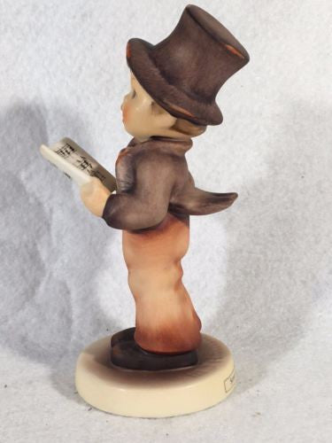 Goebel Hummel Figurine TMK5 #311 "Street Singer" 5.25"   - TvMovieCards.com