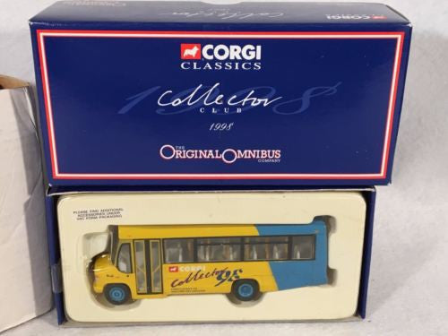 Corgi Classics Collector Club 1998 Diecast Car 43403 Omnibus Plaxton Beaver   - TvMovieCards.com