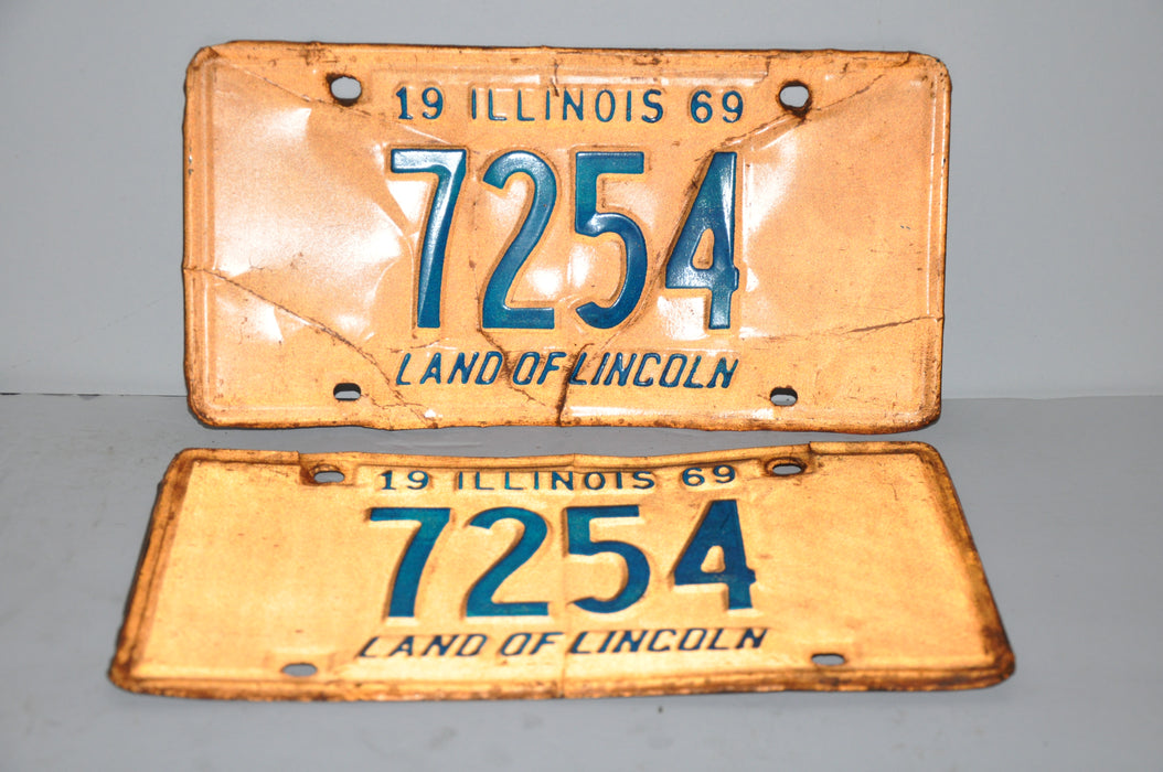 1969 Illinois License Plate Pair 4 Digit #7254 Passenger Car Tag YOM Rat Rod   - TvMovieCards.com
