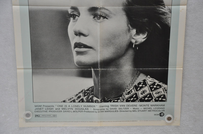 1972 One is a Lonely Number Original 1SH Movie Poster 27 x 41 Trish Van Devere   - TvMovieCards.com