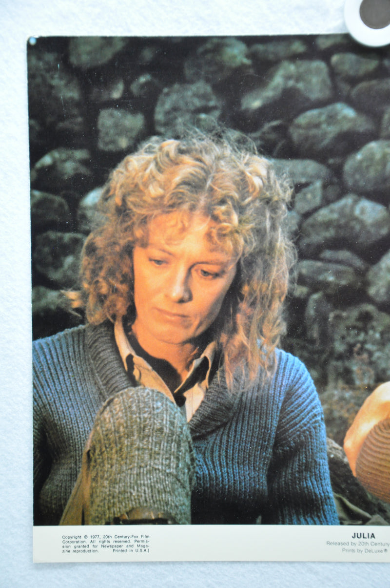 Julia Lobby Card 1977 Movie Poster Jane Fonda Vanessa Redgrave Jason Robards   - TvMovieCards.com