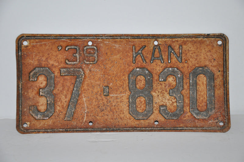 1939 Kansas License Plate # 37-830 Washington County Car Man Cave Chevy Ford   - TvMovieCards.com