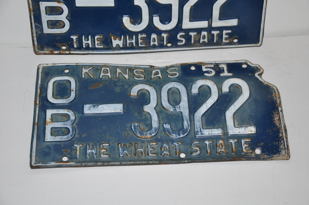 1951 Kansas License Plate Pair # OB-3922 Osbourne County Car Tag Man Cave Chevy   - TvMovieCards.com