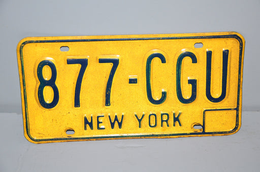 1973-1986 New York License Plate # 877-CGU Car Man Cave Chevy Ford YOM   - TvMovieCards.com