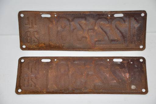 1928 Illinois License Plate Pair #122-381 Passenger Car Original Tag YOM Rat Rod   - TvMovieCards.com