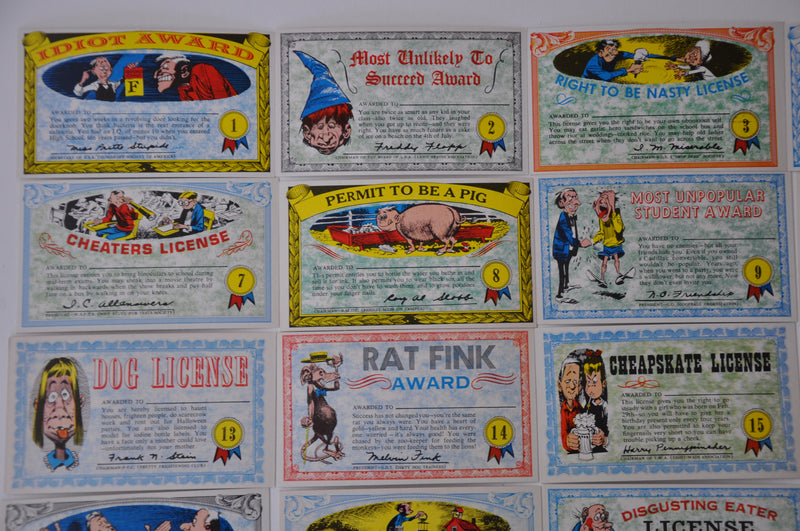 Nutty Awards Postcards Vintage Card Set 32 (Postcard Size) Cards Topps 1964   - TvMovieCards.com